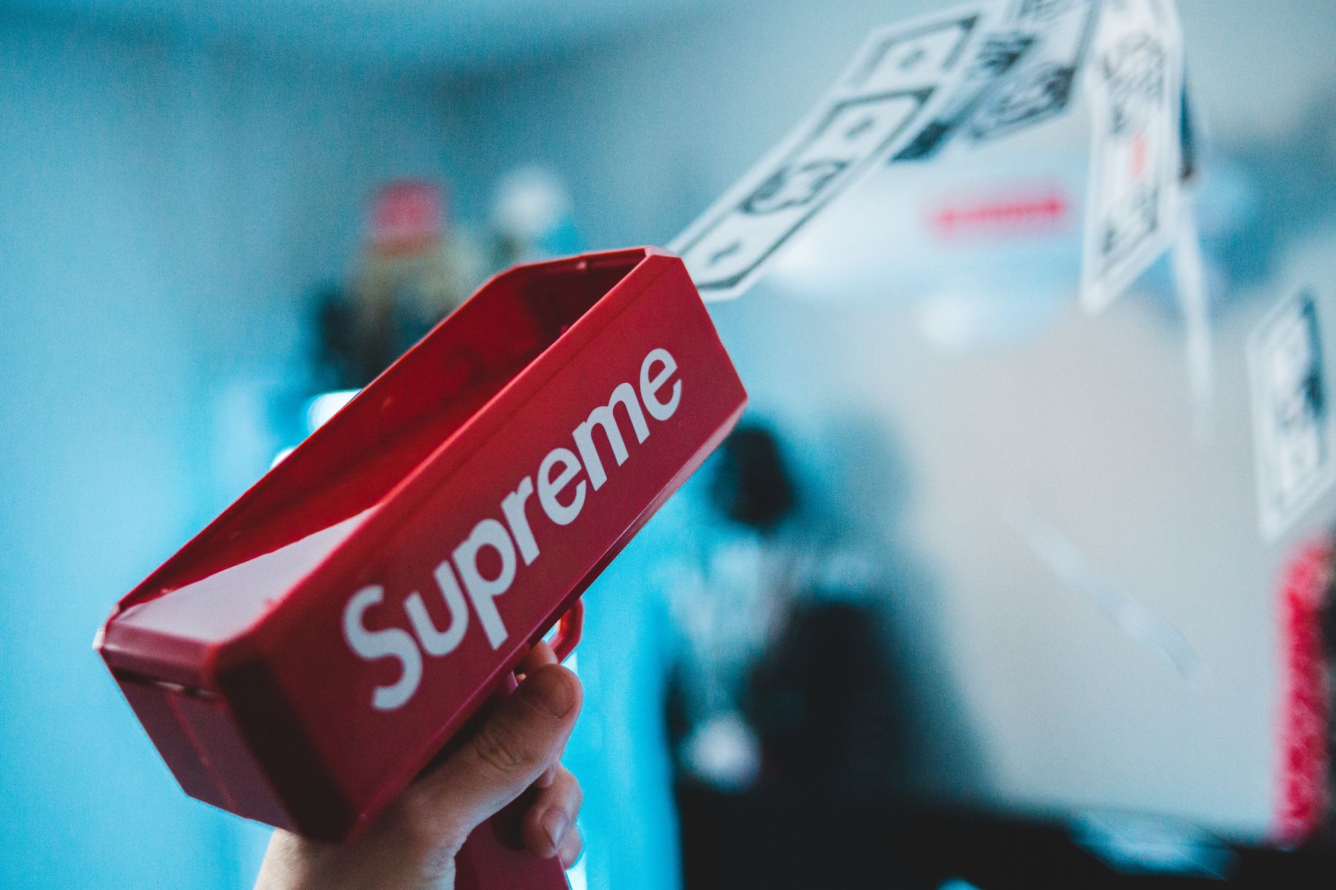 Episode 1 :  A Life surrounded by capitalism, materialism, and secularism